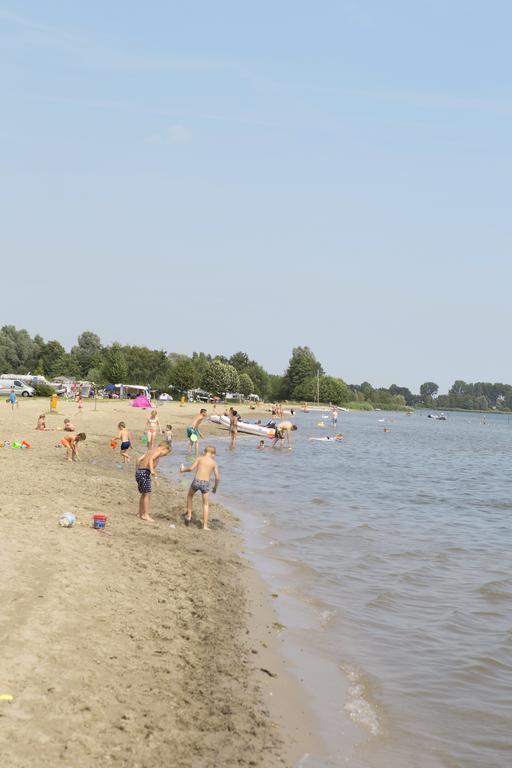 Oostappen Vakantiepark Riviera Beach Biddinghuizen Ngoại thất bức ảnh