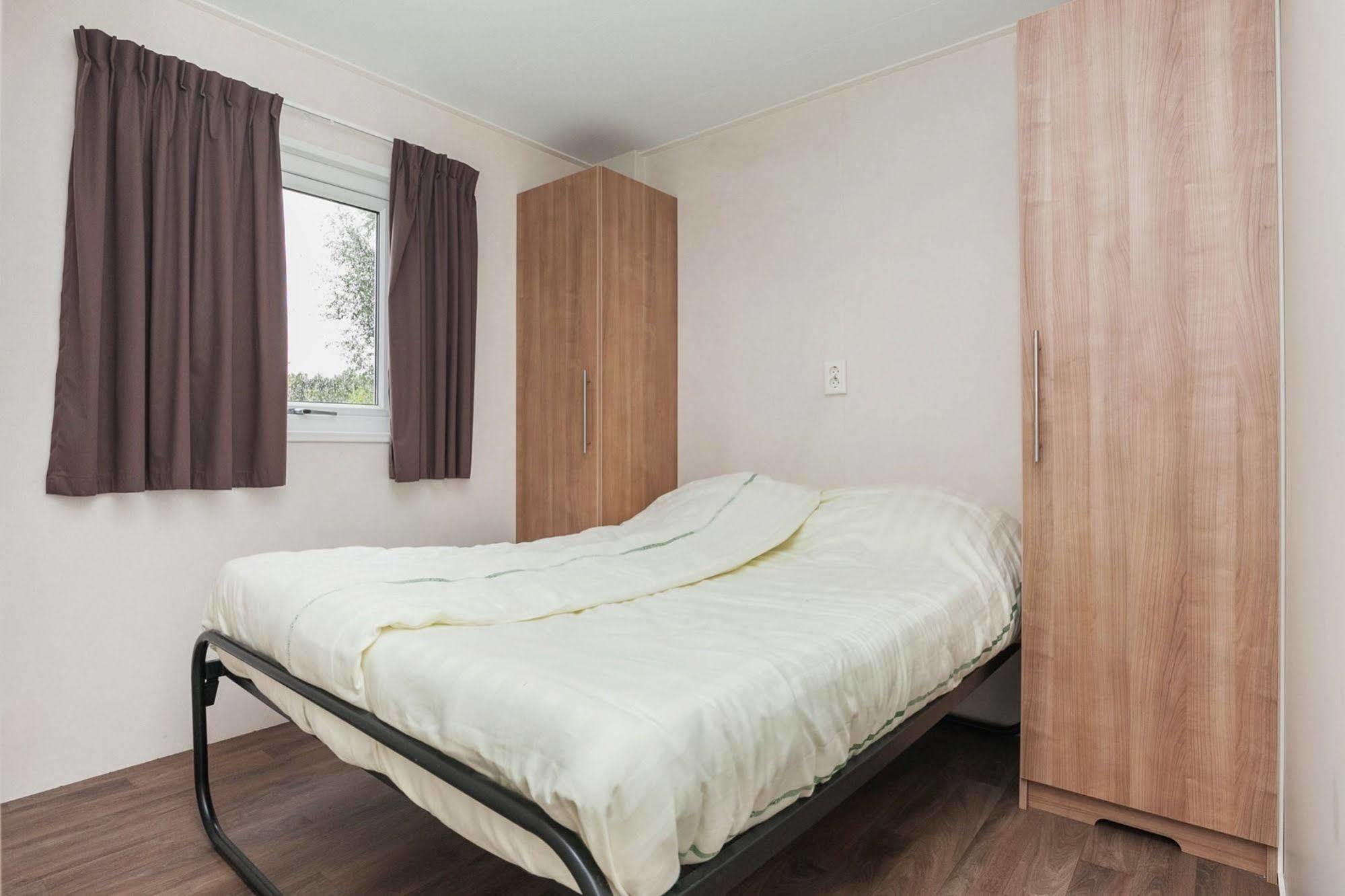 Oostappen Vakantiepark Riviera Beach Biddinghuizen Ngoại thất bức ảnh