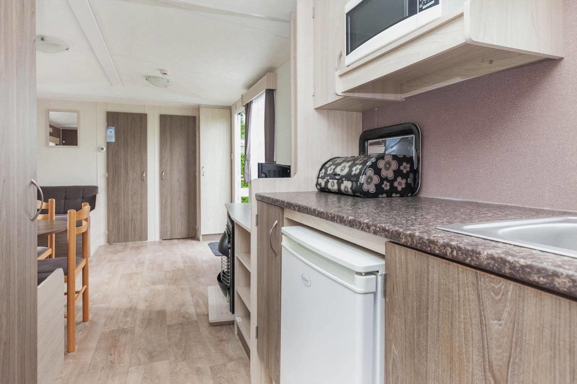 Oostappen Vakantiepark Riviera Beach Biddinghuizen Ngoại thất bức ảnh
